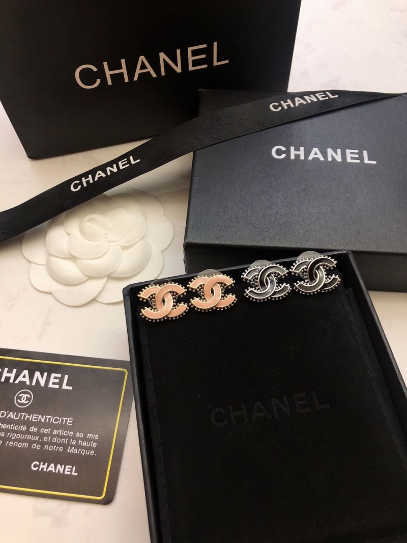 Ch**el earrings